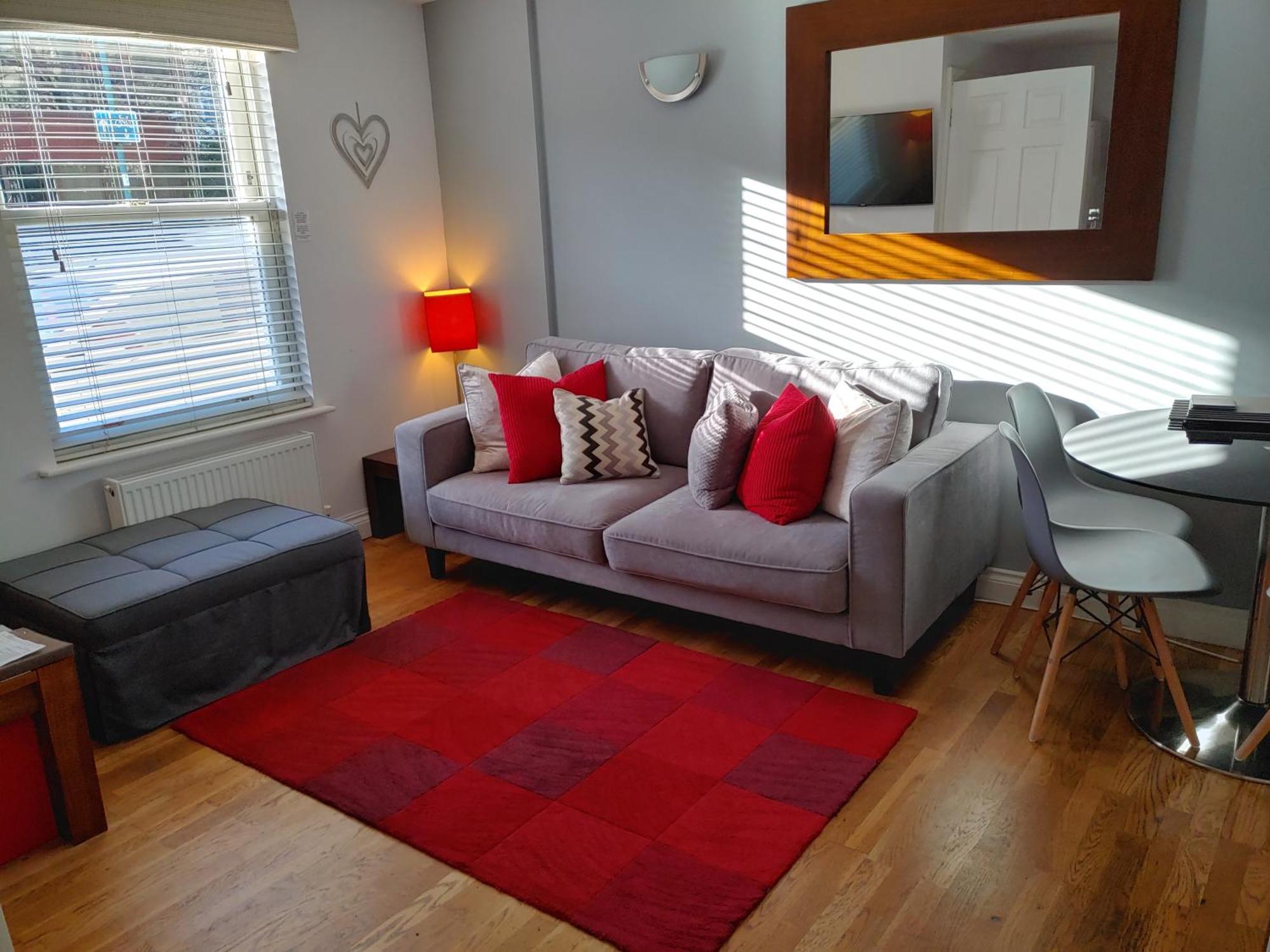 The Bath House Apartments - Free 1St Breakfast - Free Parking エクステリア 写真